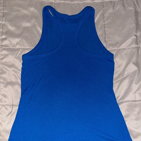 Old Navy Active Tanktop - Picture 3 of 3